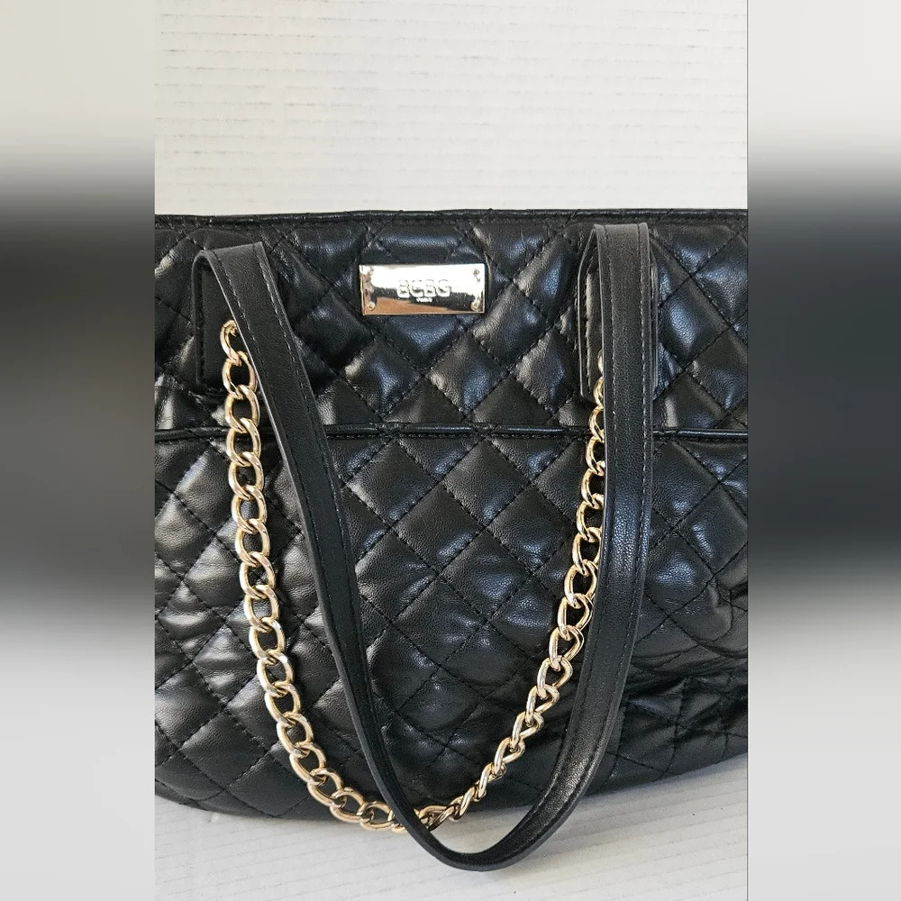 BCBG Paris quilted look black‎ shoulder bag